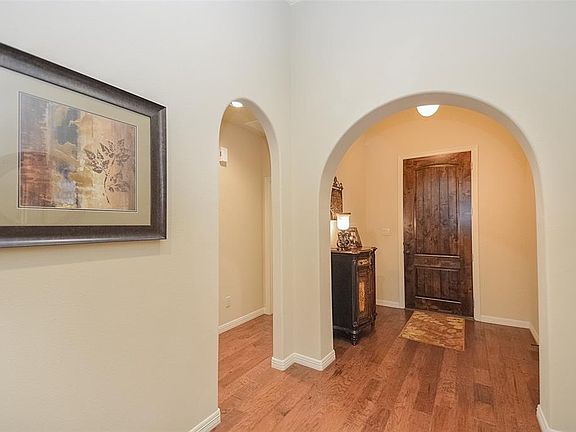3rd image of 7015 Ladera Ln