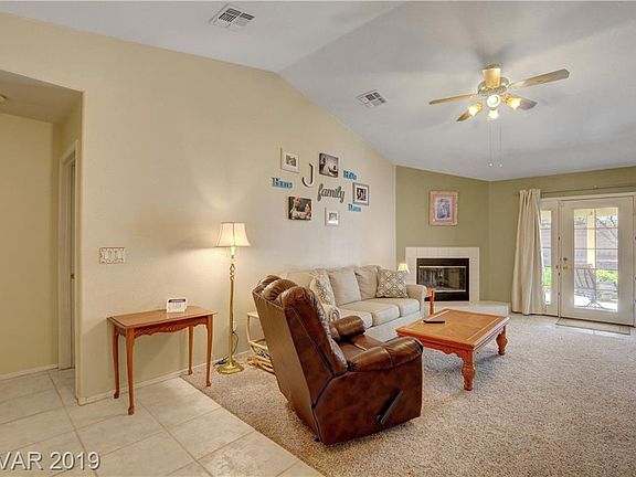 5th image of 2713 Sandalwood Ave