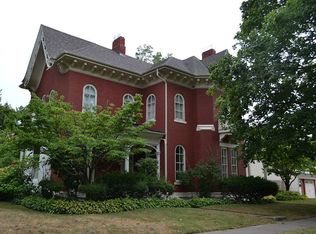 630 Avenue E, Fort Madison, IA 52627
