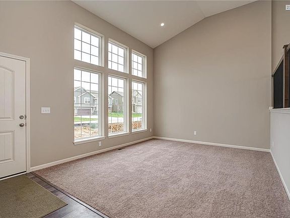 5th image of 112 SW Ayden Ln