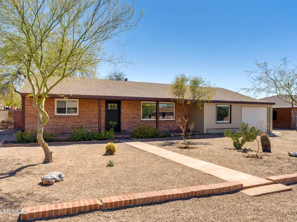 4110 E Roberts Pl, Tucson, AZ 85711