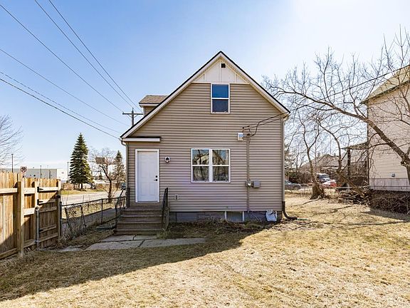 3rd image of 431 N 51st Ave W