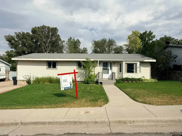 530 Juniper St, Green River, WY 82935