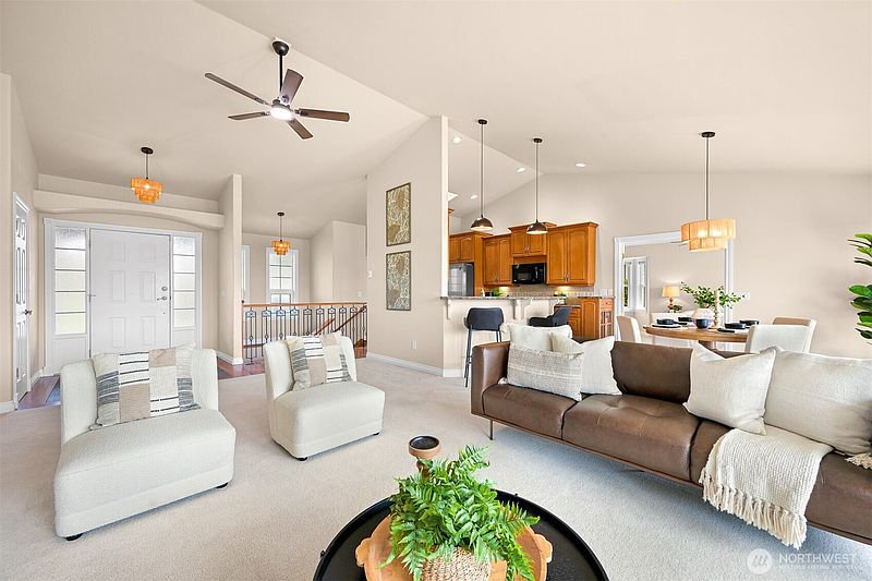 4th image of 4743 S Golf Course Drive