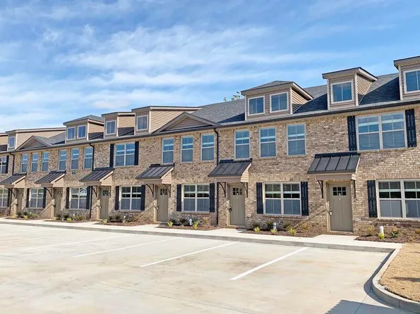 325G Landrum Pl, Clarksville, TN 37043