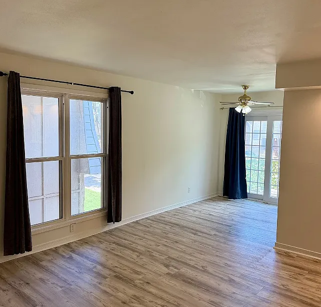 2 bed, 864 sqft, $950 — Photo 1
