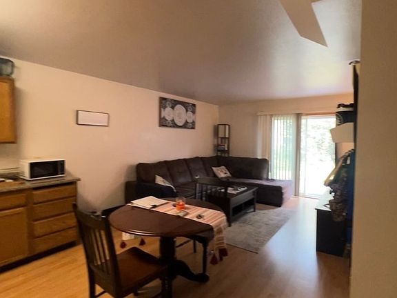 4th image of 163 Syracuse Ct APT 3