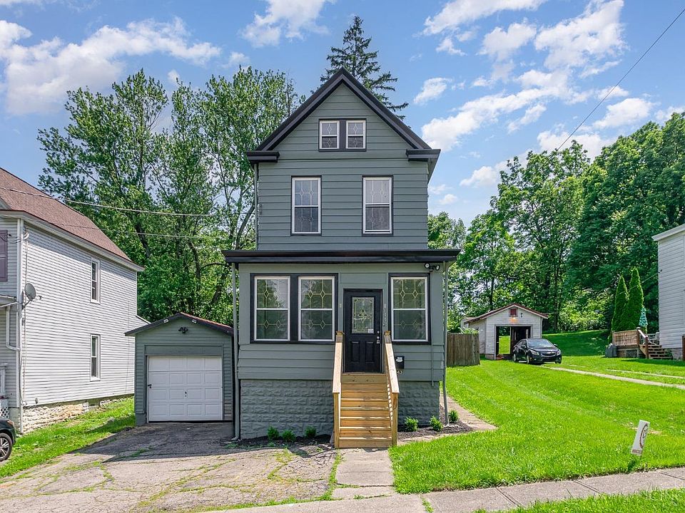 1st image of 1443 Aster Pl