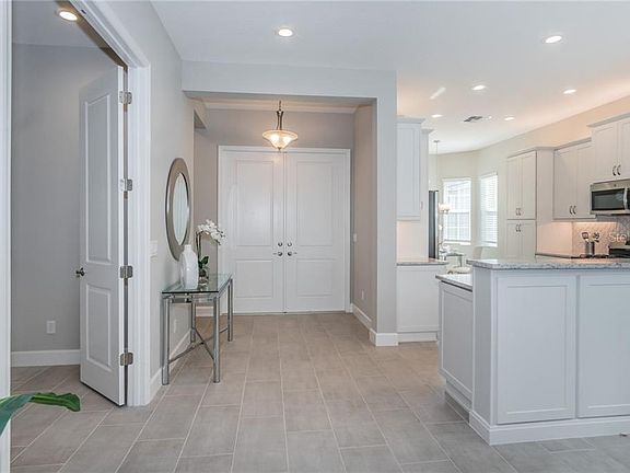 4th image of 4819 Sevilla Shores Dr