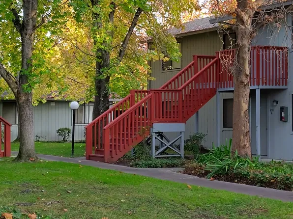 ro664WestAvenue (The Pines), 664 West Ave #666A, Santa Rosa, CA 95407