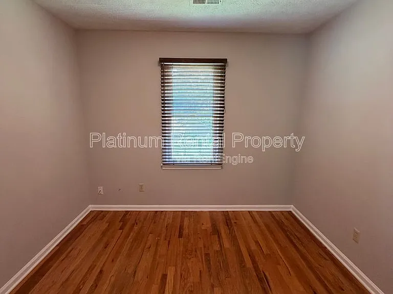 467 Lees Trce SW — Photo 41