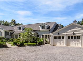 22 Pilgrim Rd, Rye, NY 10580