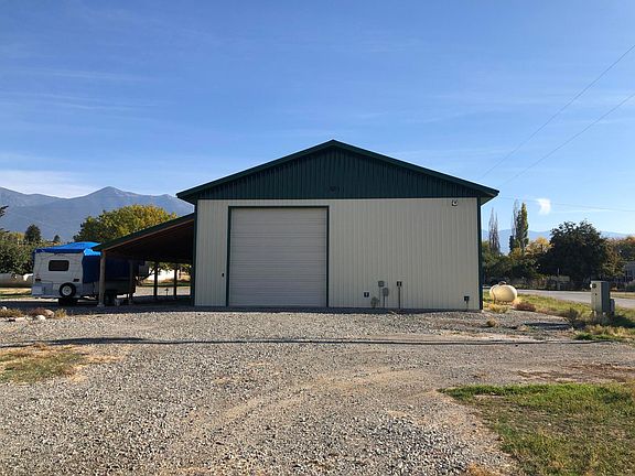 3rd image of 1025 2nd Ave E