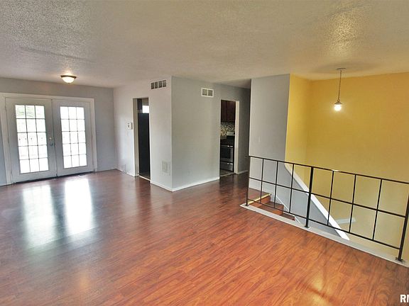 3rd image of 1548 8th Ave