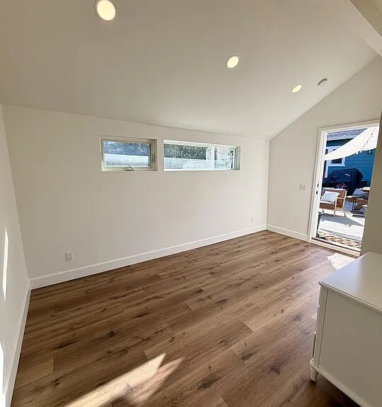 3826 S Harvard Blvd — Photo 6