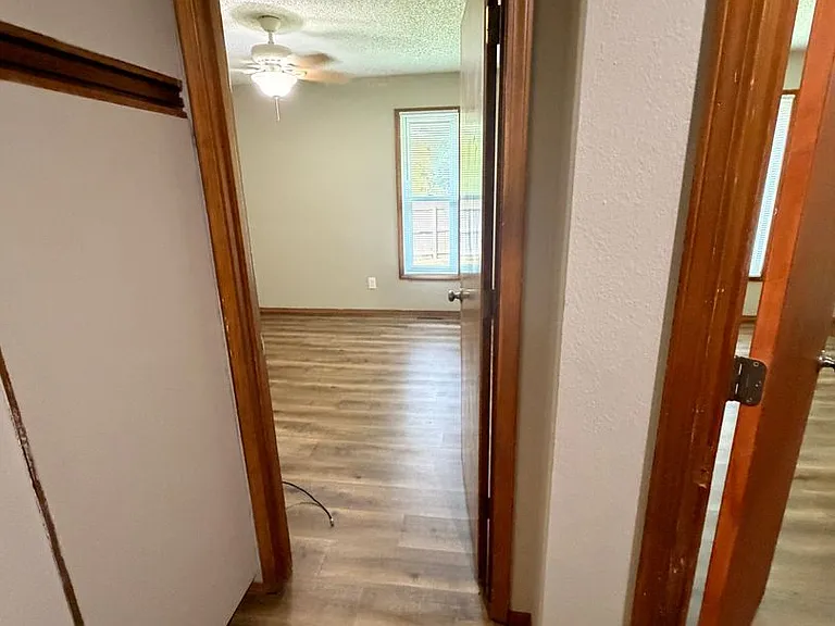 3541 S Jefferson Ave — Photo 13