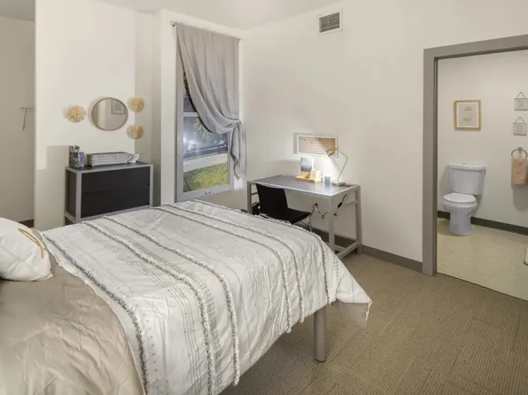 Chenango Place