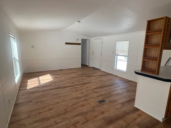 8993 Moore Rd, Alanson, MI 49706