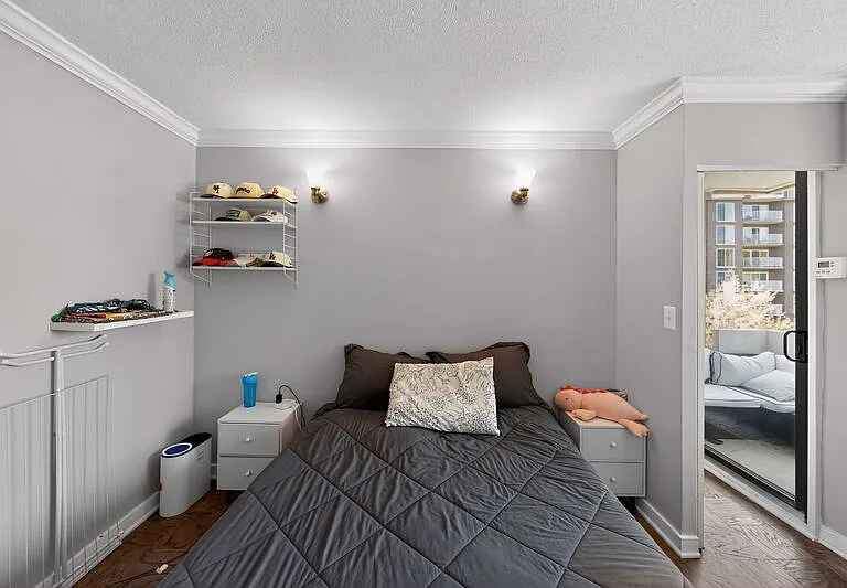 429 N St SW — Photo 12