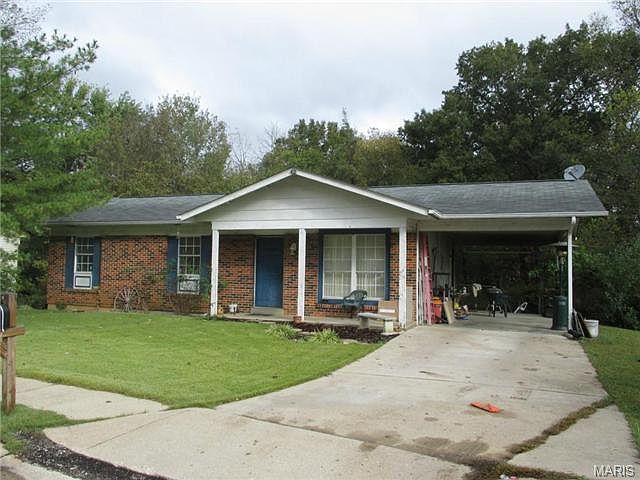 1st image of 809 Sommerset Dr