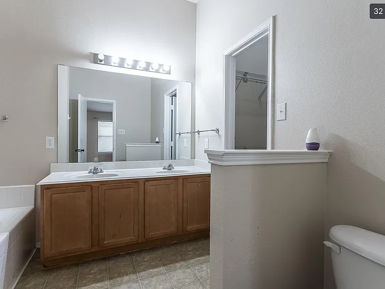 6440 Stone Lake Dr — Photo 33