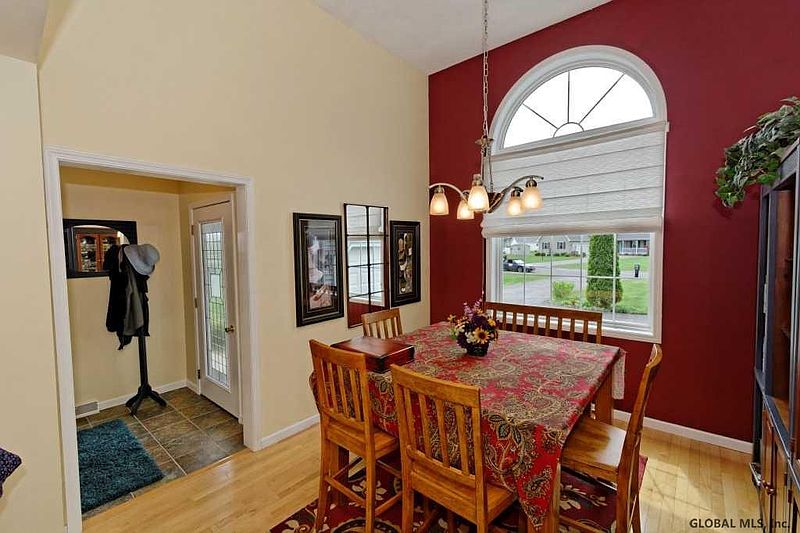 4th image of 25 TIMOTHYS Way