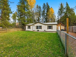 237 S 8th St, Ione, WA 99139
