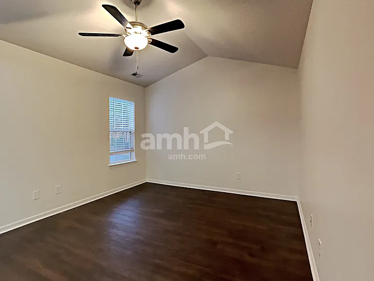 13929 Hatton Cross Dr — Photo 9