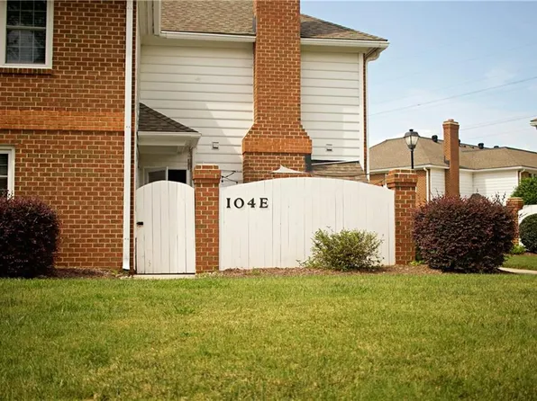 104 Cheltenham Way APT E, Yorktown, VA 23693