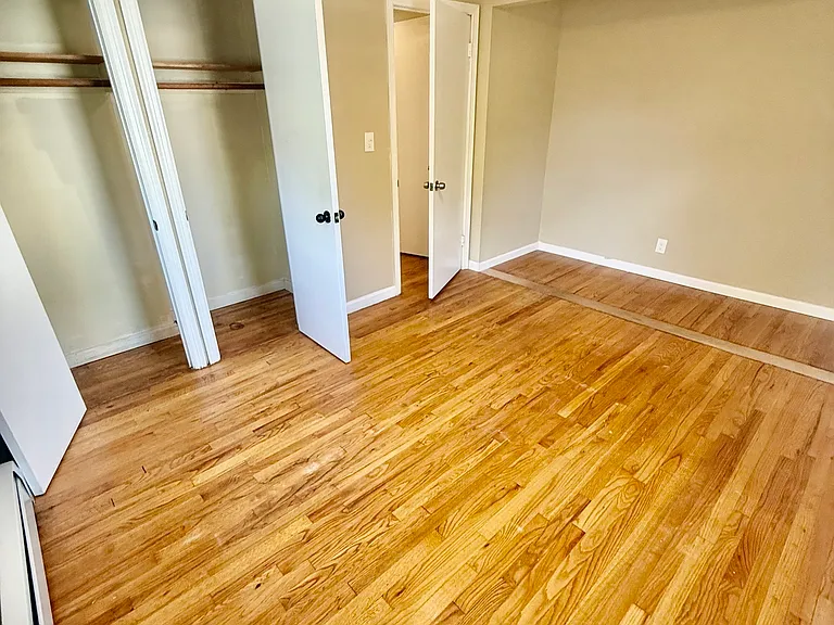 44 Haddam St — Photo 7