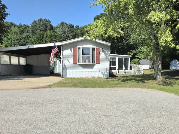 184 Birch Ct, Muskegon, MI 49445