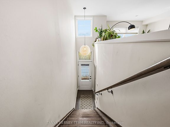 5th image of 34 Shawfield Way