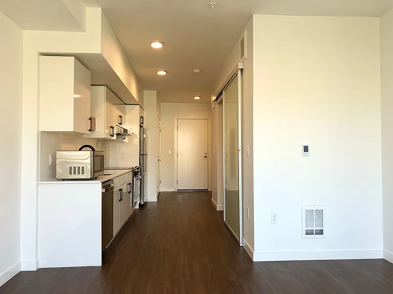 Spur Apartments — Photo 139