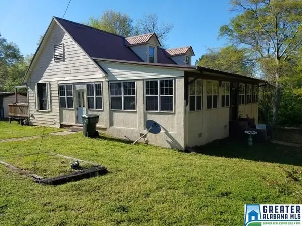 1219 Parker Ln, Oxford, AL 36203