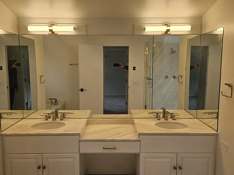 3803 E Lake Sammamish Shore Ln SE — Photo 16