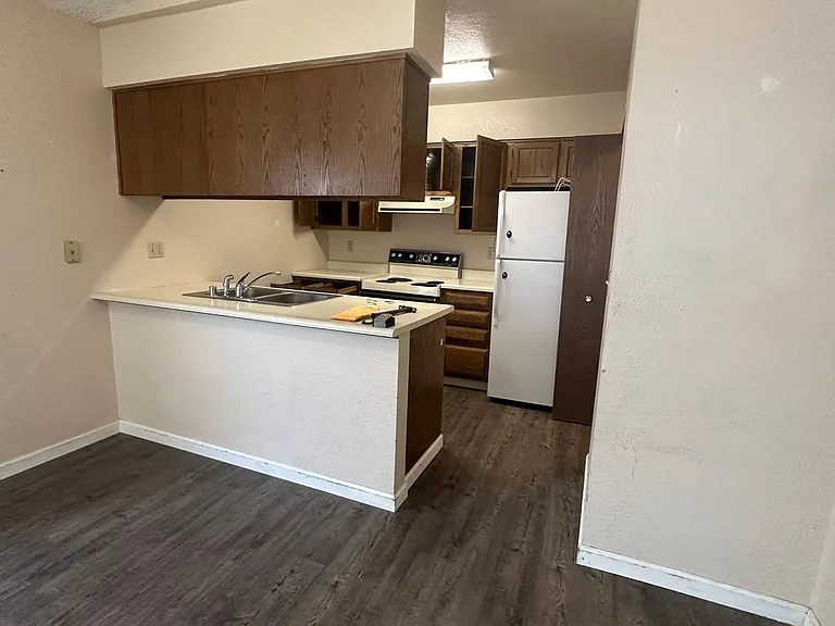 281-283 Quail Way #291 — Photo 5