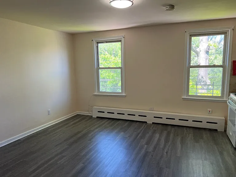 1434 Bay St #2 — Photo 3