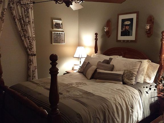 3rd image of 100 Shady Ln