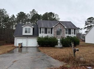 911 Tara Bnd, Hampton, GA 30228