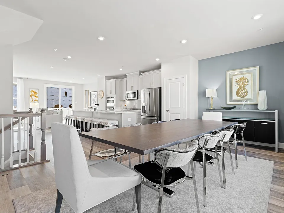 2163 Otter Creek Cir
