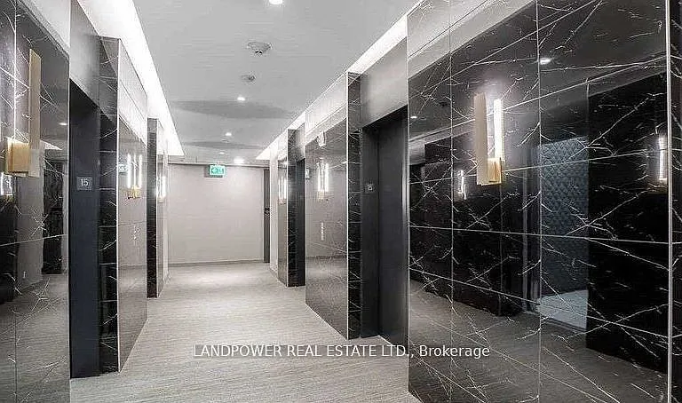 950 Portage Pkwy #4810 — Photo 8