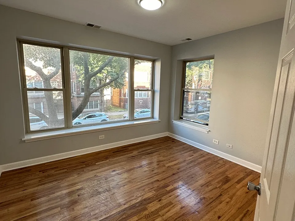 Bedroom #1