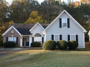 960 Spring Ives Dr, Lawrenceville, GA 30043
