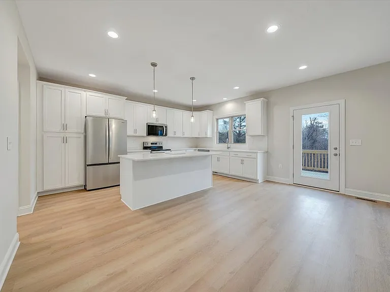 6243 Catawba Creek Rd — Photo 13
