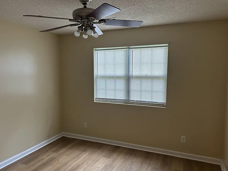 104 Annas Way — Photo 13