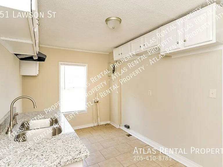 551 Lawson St — Photo 13