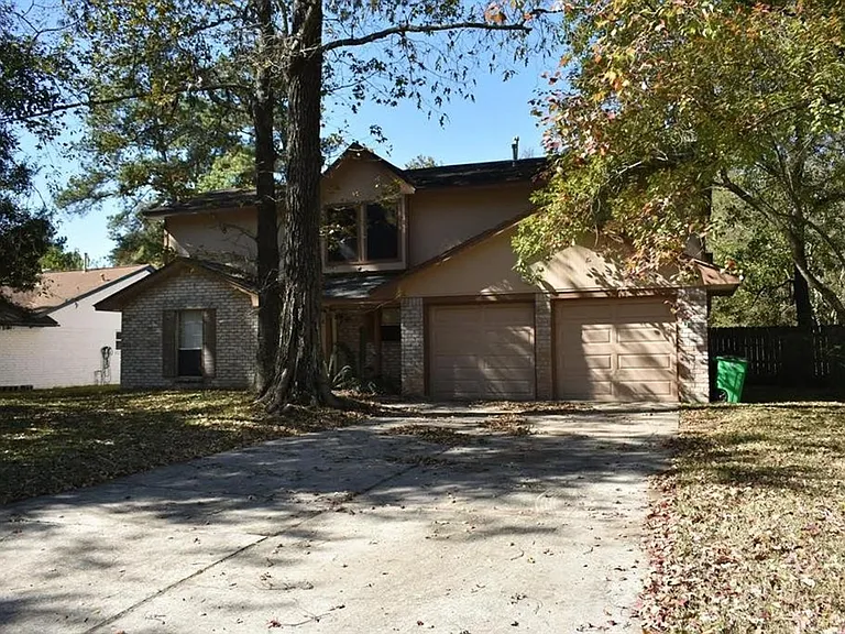 3515 Hidden Pines Dr — Photo 2