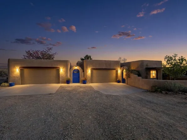 4517 Huron Dr NE, Rio Rancho, NM 87144