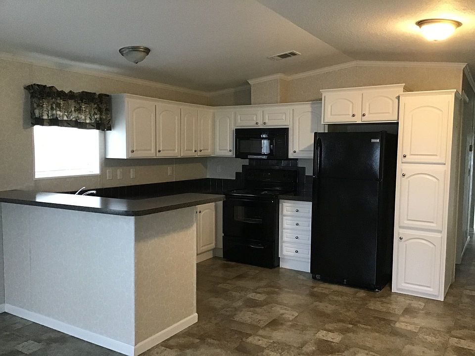 2nd image of 8791 Littleton Rd #198