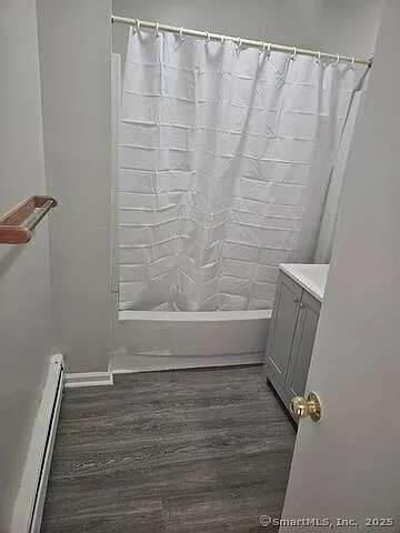 638-640 Elm St #3R — Photo 7